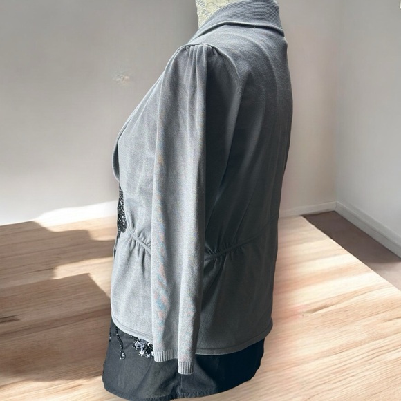 White House Black Market Grey Silk Blend Beaded cardigan Women's XL Elegant Chic - Picture 5 of 10